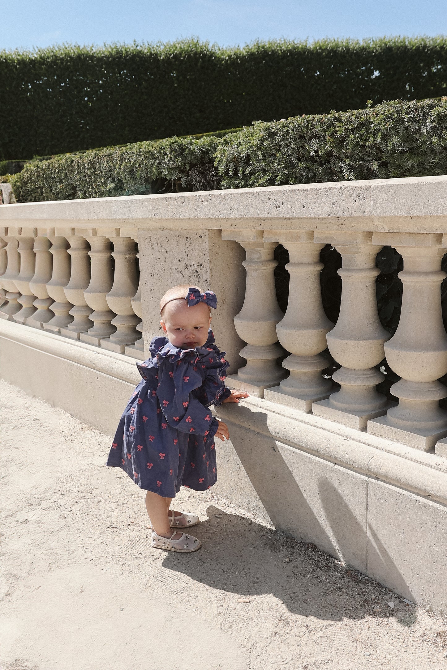 Sukienka w kokardki - niebieska