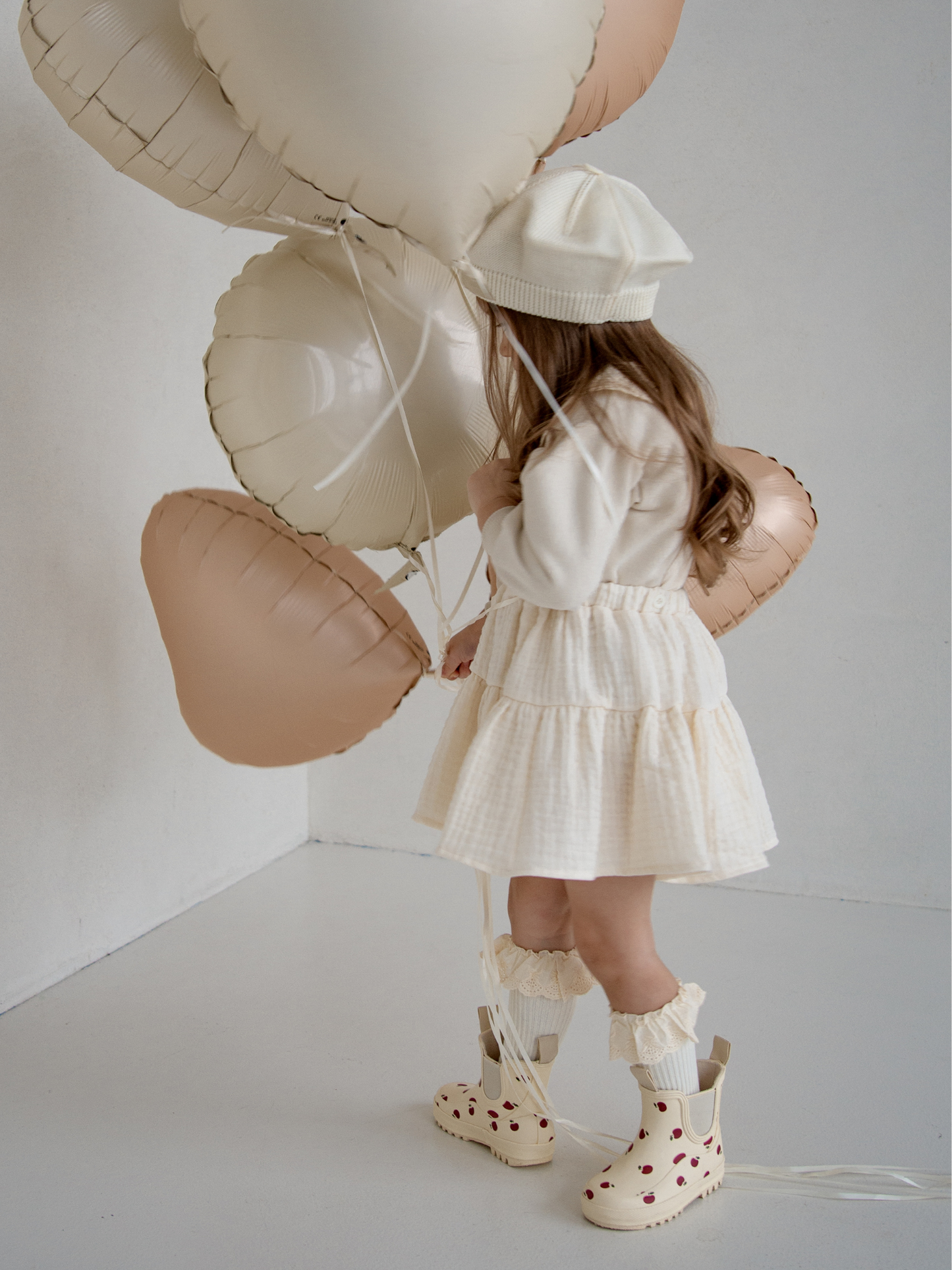 Kremowy komplet z kołnierzykiem